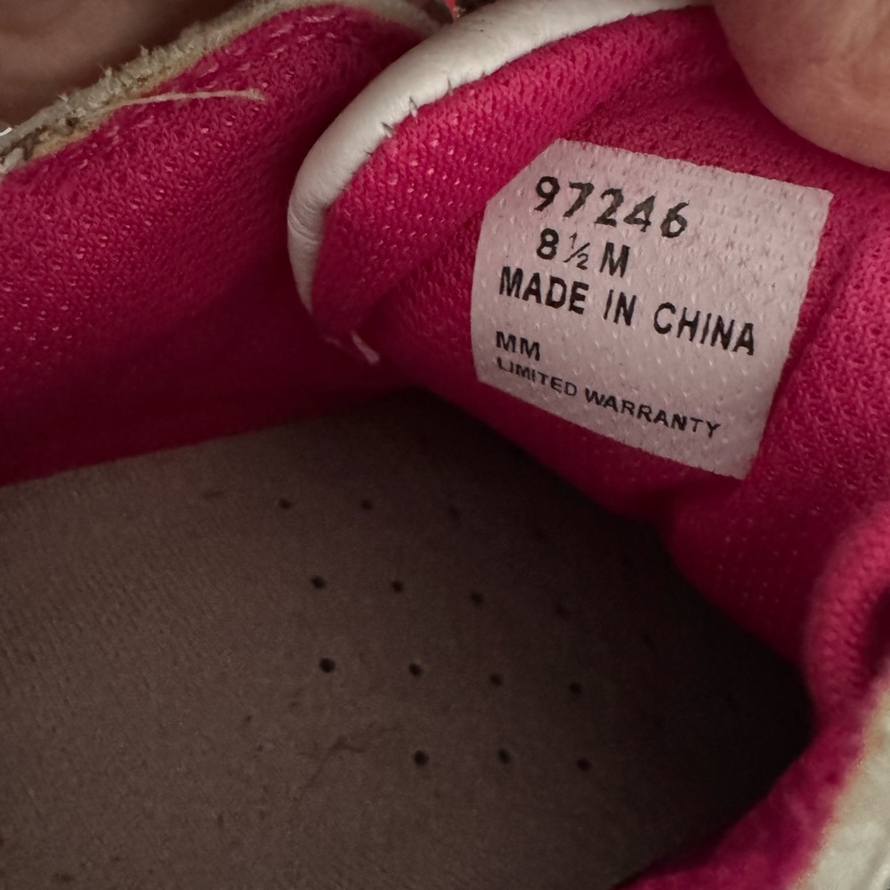 💥SALE FootJoy LoPro Women’s Golf Shoes – White & Pink – Size 8.5M - Picture 6 of 7